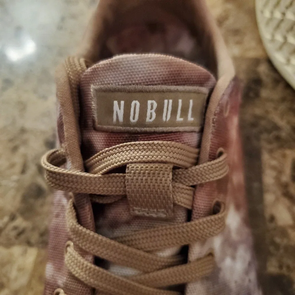 NOBULL canvas trainer
